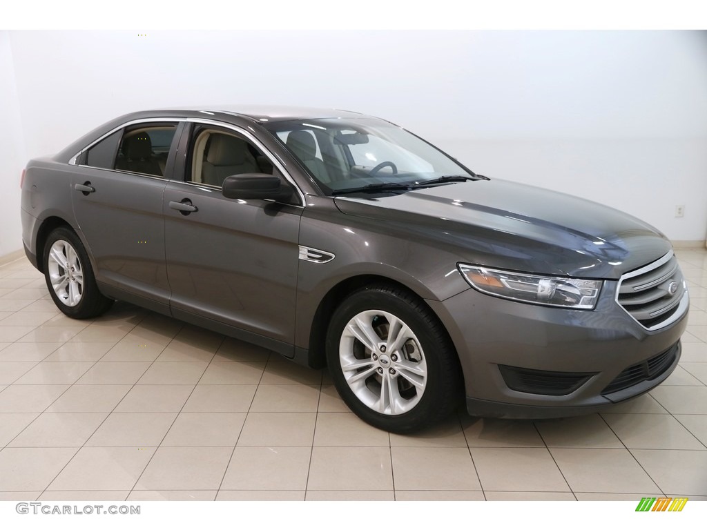 2015 Taurus SE - Magnetic Metallic / Dune photo #1