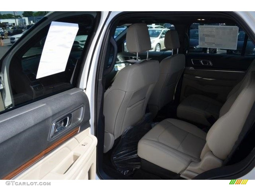 2018 Explorer Limited 4WD - White Platinum / Medium Stone photo #8