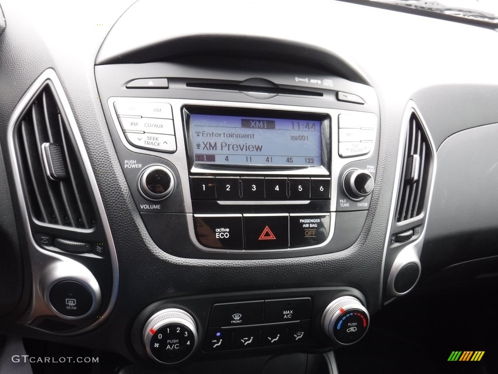 2012 Tucson GL - Diamond Silver / Black photo #15