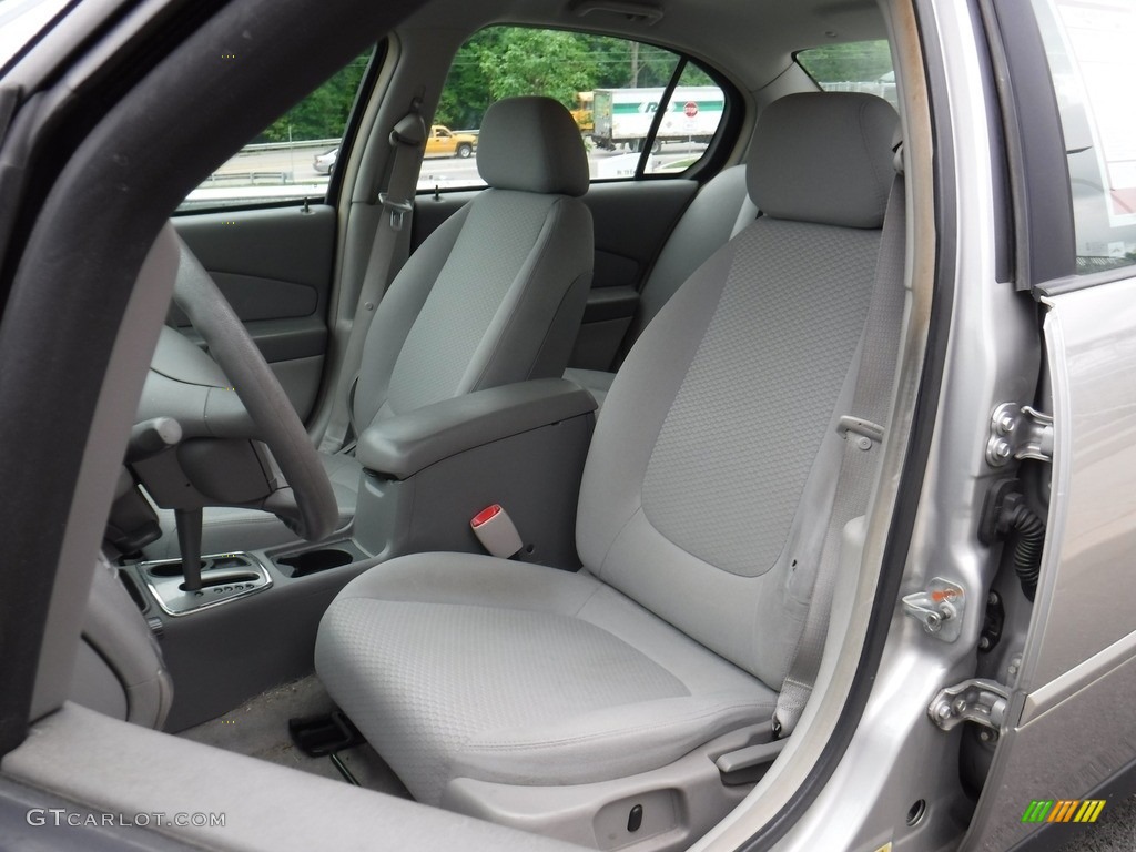 2006 Malibu LS Sedan - Silverstone Metallic / Titanium Gray photo #12