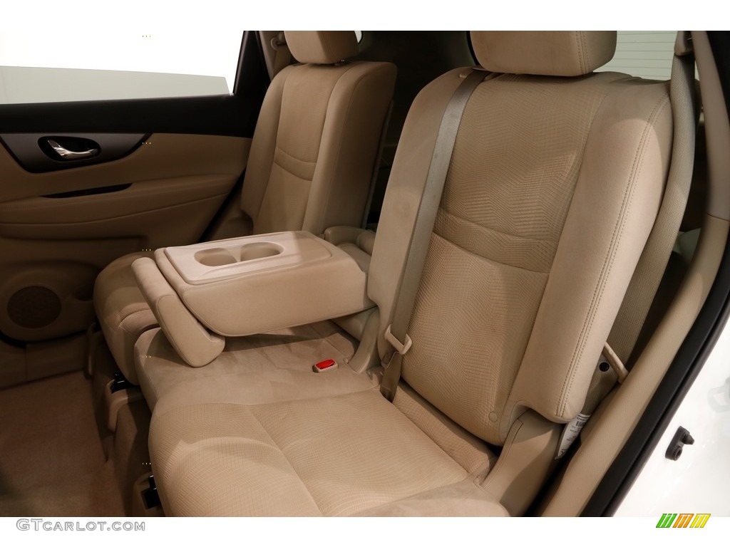 2014 Rogue SV AWD - Moonlight White / Almond photo #18