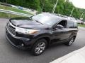 2015 Attitude Black Metallic Toyota Highlander XLE AWD  photo #6