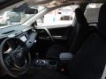 Super White - RAV4 XLE Photo No. 3