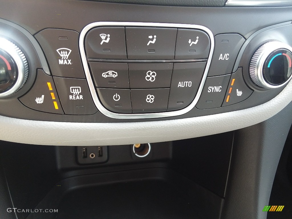2018 Equinox LT AWD - Ivy Metallic / Medium Ash Gray photo #8