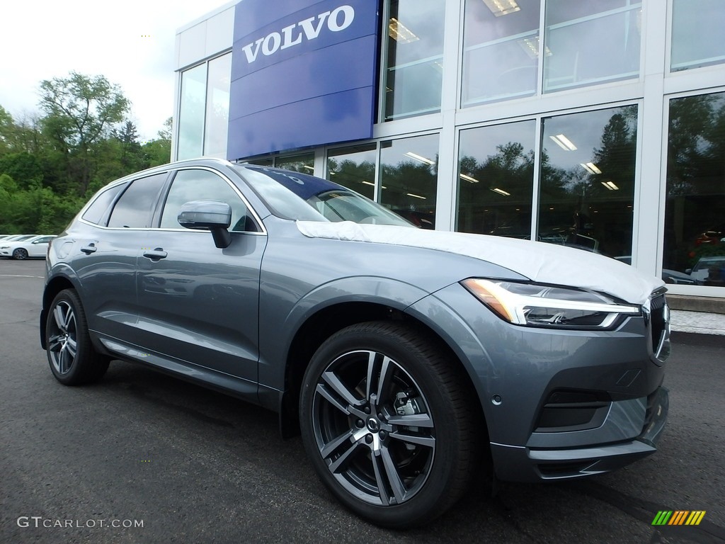 Osmium Grey Metallic 2018 Volvo XC60 T5 AWD Momentum Exterior Photo #127219101