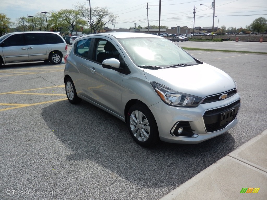 2018 Spark LT - Silver Ice / Jet Black photo #3