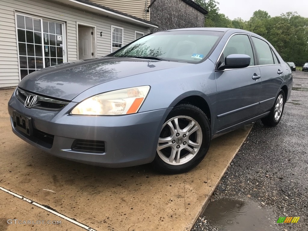 2007 Accord SE Sedan - Cool Blue Metallic / Gray photo #2