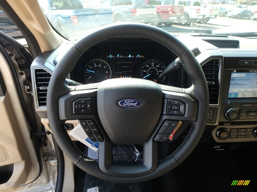 2018 Ford F150 XLT SuperCab 4x4 Light Camel Steering Wheel Photo #127221996