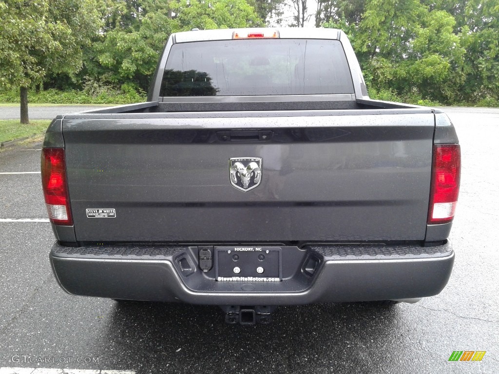 2018 1500 Express Crew Cab - Granite Crystal Metallic / Black/Diesel Gray photo #7