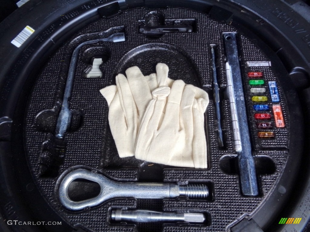 2004 S 500 4Matic Sedan - Brilliant Silver Metallic / Charcoal photo #68