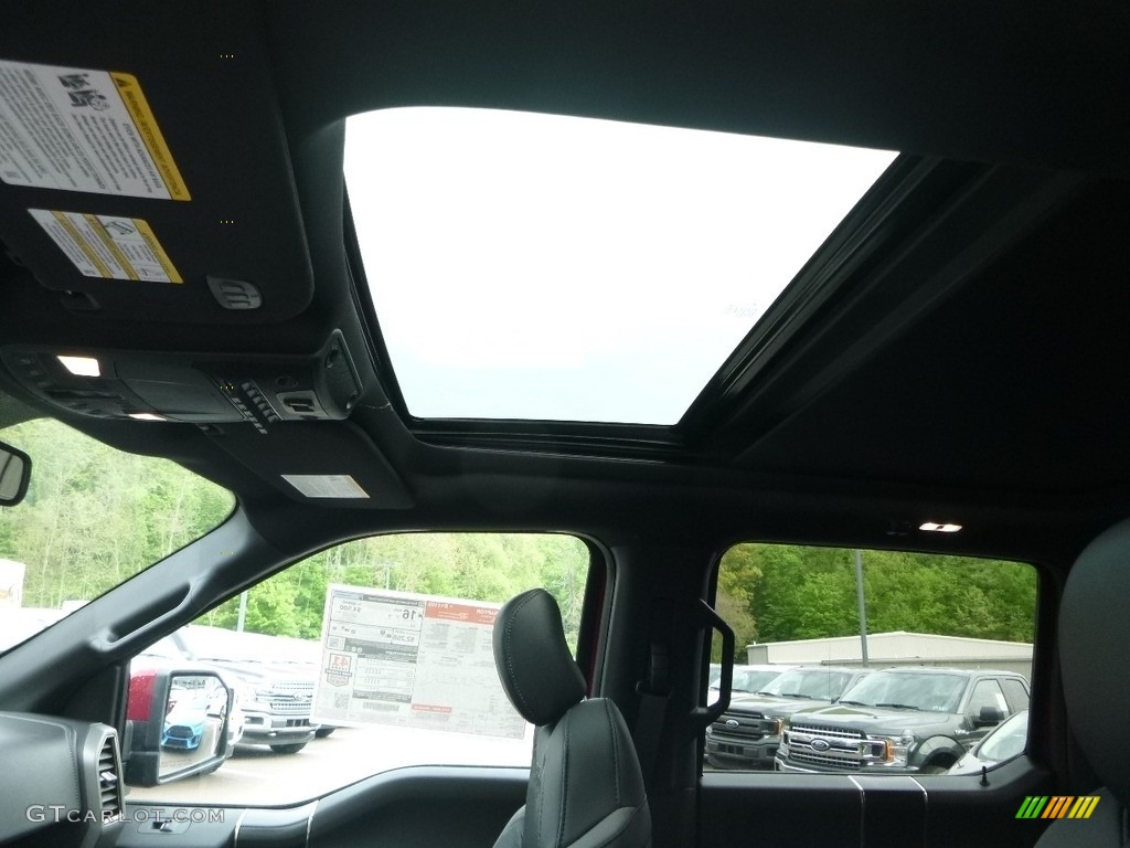 2018 F150 SVT Raptor SuperCrew 4x4 - Ruby Red / Raptor Black photo #12