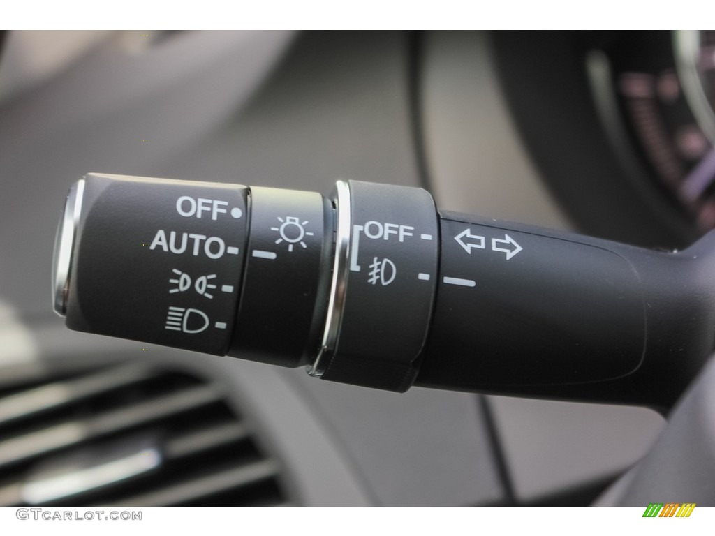 2018 Acura MDX Sport Hybrid SH-AWD Controls Photo #127230405