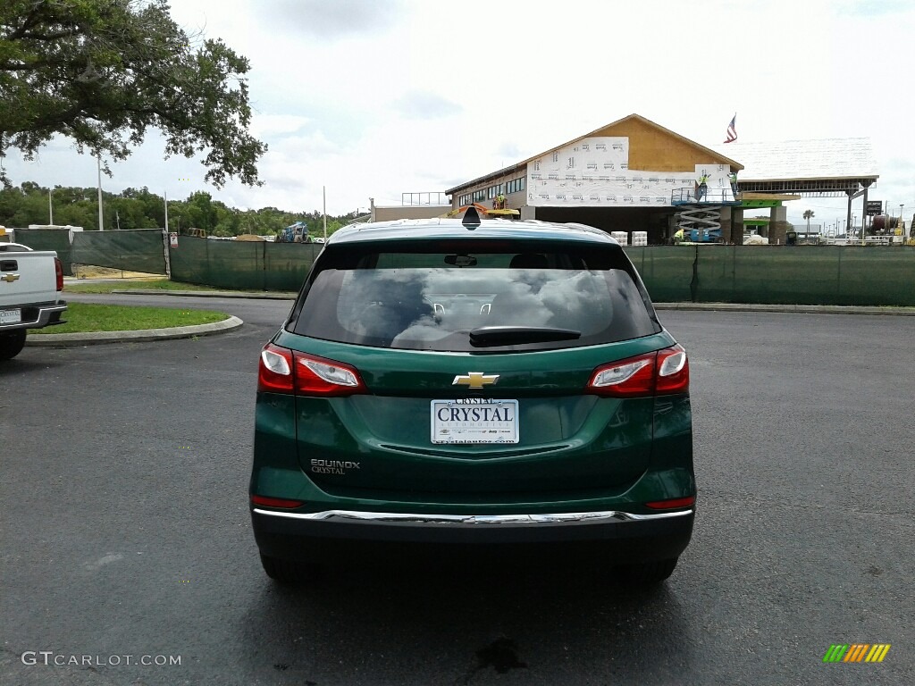 2018 Equinox LS - Ivy Metallic / Medium Ash Gray photo #4