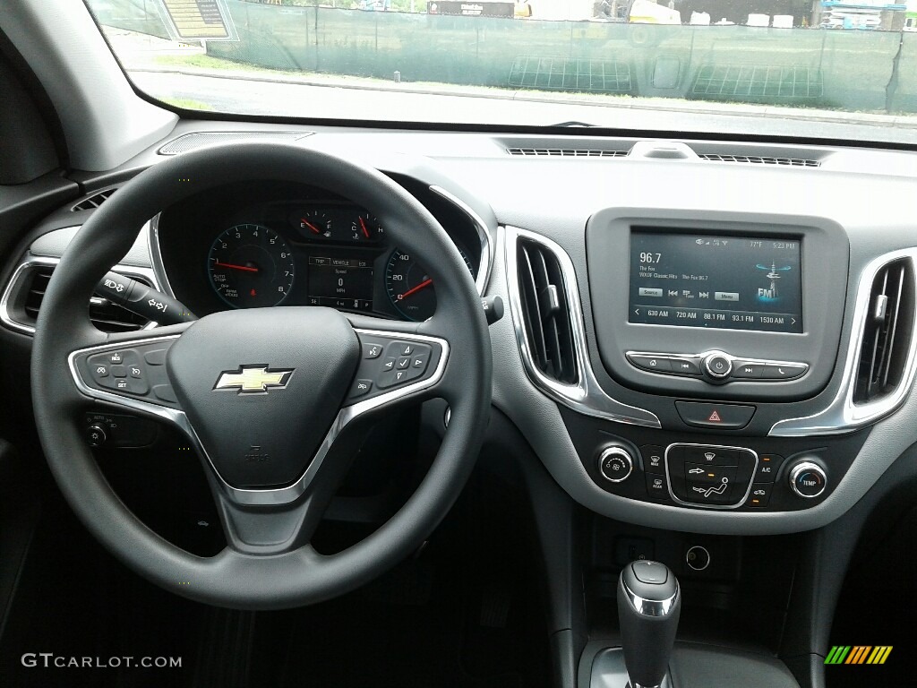 2018 Equinox LS - Ivy Metallic / Medium Ash Gray photo #13