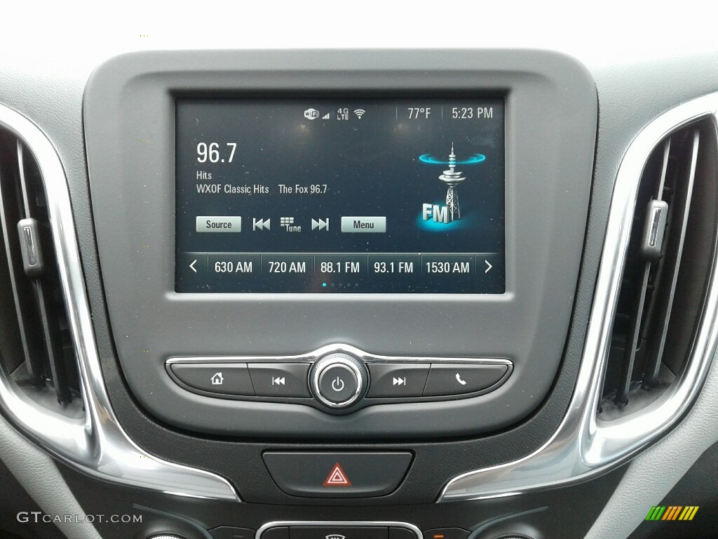 2018 Equinox LS - Ivy Metallic / Medium Ash Gray photo #15
