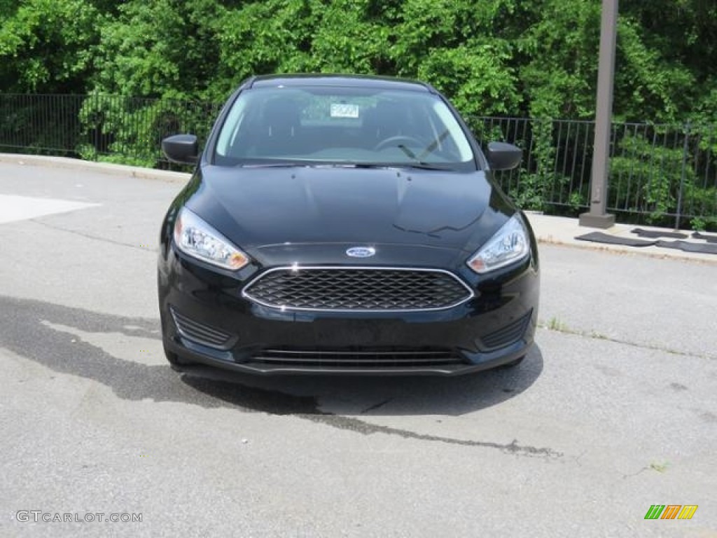 2018 Focus S Sedan - Shadow Black / Charcoal Black photo #2