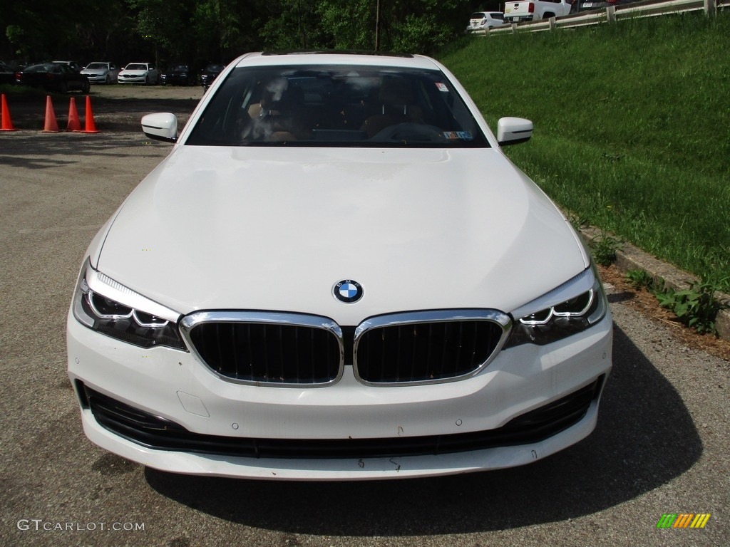 2018 5 Series 530i xDrive Sedan - Alpine White / Cognac photo #8