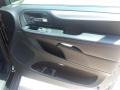 Black Onyx - Grand Caravan GT Photo No. 14
