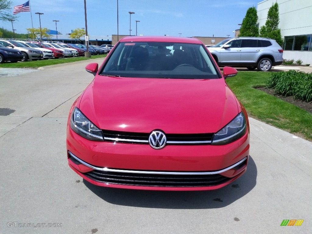 2018 Golf S - Tornado Red / Titan Black photo #1