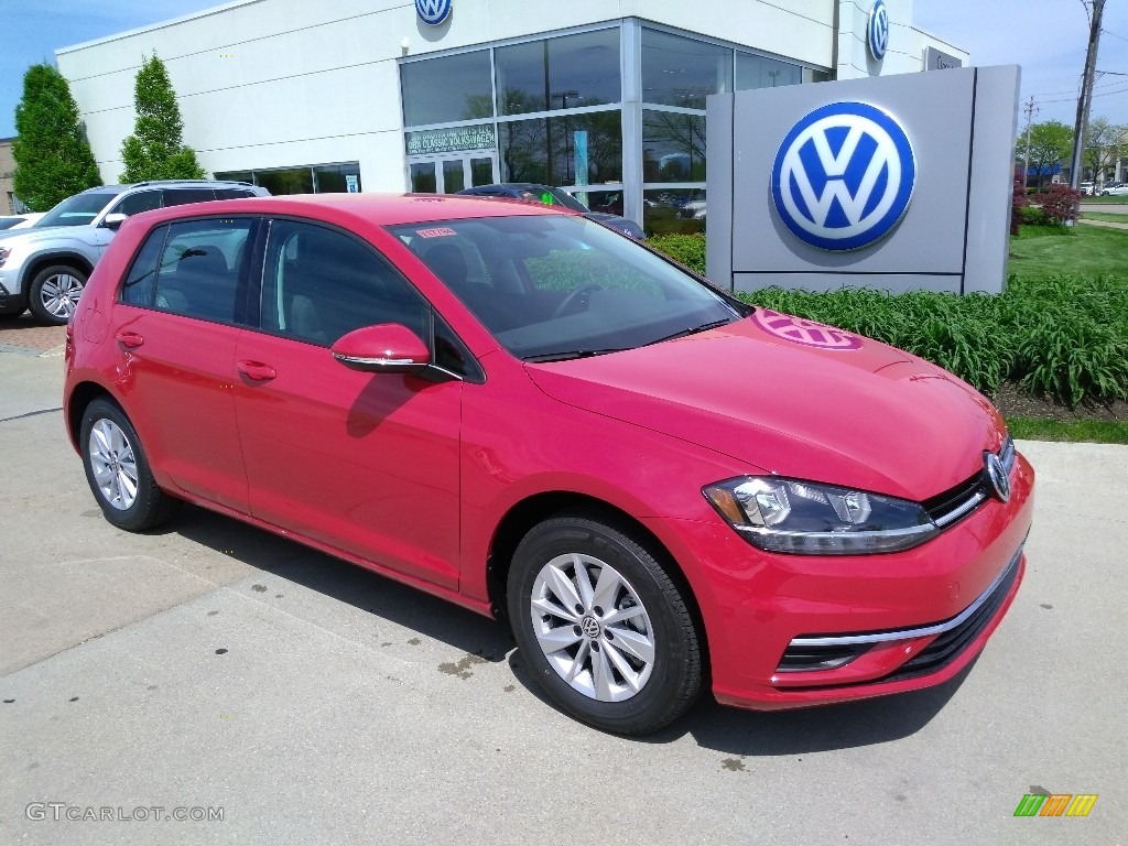 2018 Volkswagen Golf S Exterior Photos