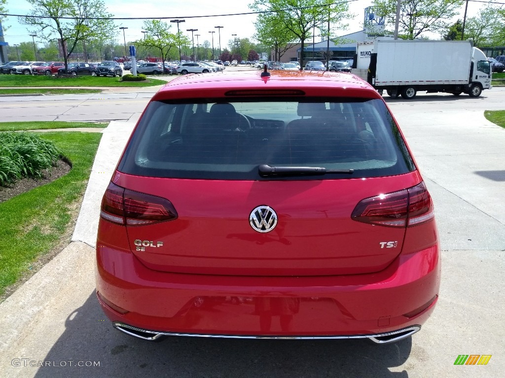 2018 Golf S - Tornado Red / Titan Black photo #5