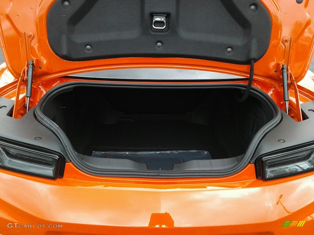 2018 Chevrolet Camaro LT Coupe Hot Wheels Package Trunk Photos