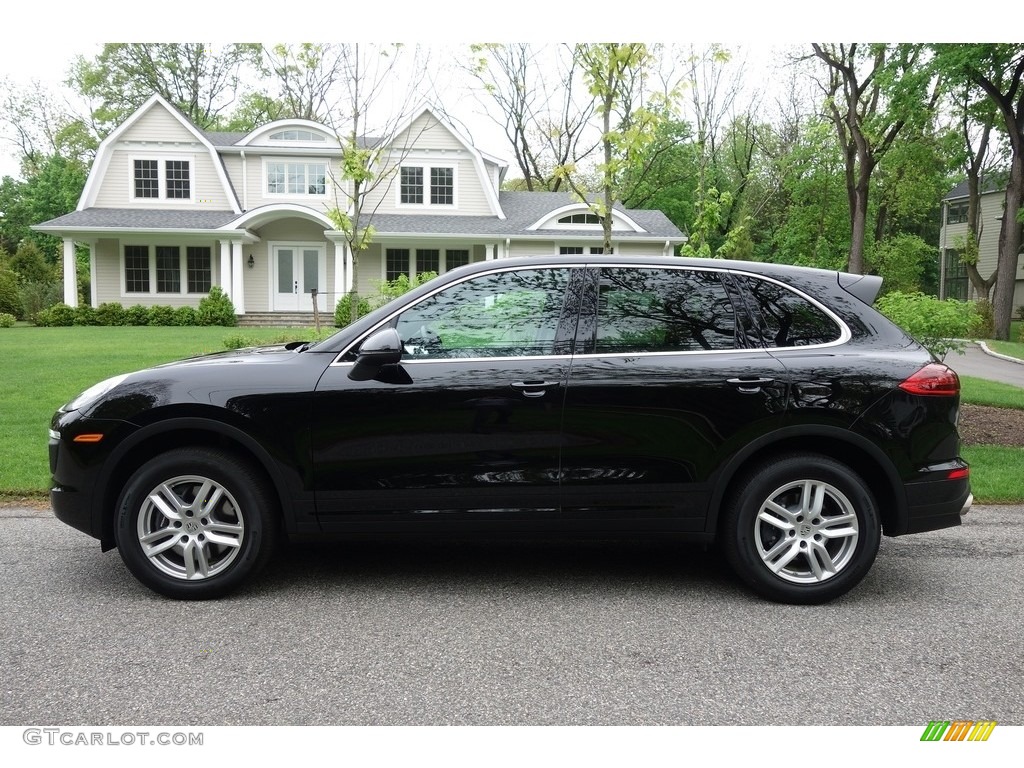 Black 2018 Porsche Cayenne Standard Cayenne Model Exterior Photo #127238752