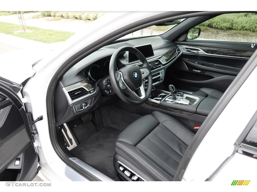 2017 7 Series 740e iPerformance xDrive Sedan - Mineral White Metallic / Black photo #5