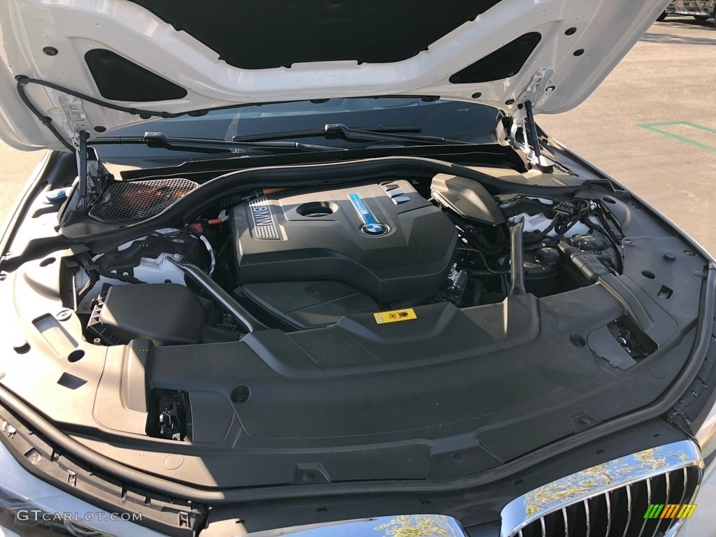2017 BMW 7 Series 740e iPerformance xDrive Sedan 2.0 Liter e DI TwinPower Turbocharged DOHC 16-Valve VVT 4 Cylinder Gasoline/Electric Hybrid Engine Photo #127239544