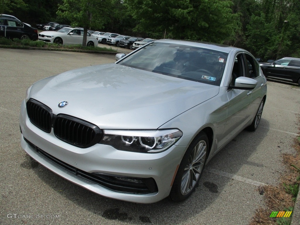 2018 5 Series 540i xDrive Sedan - Glacier Silver Metallic / Black photo #7