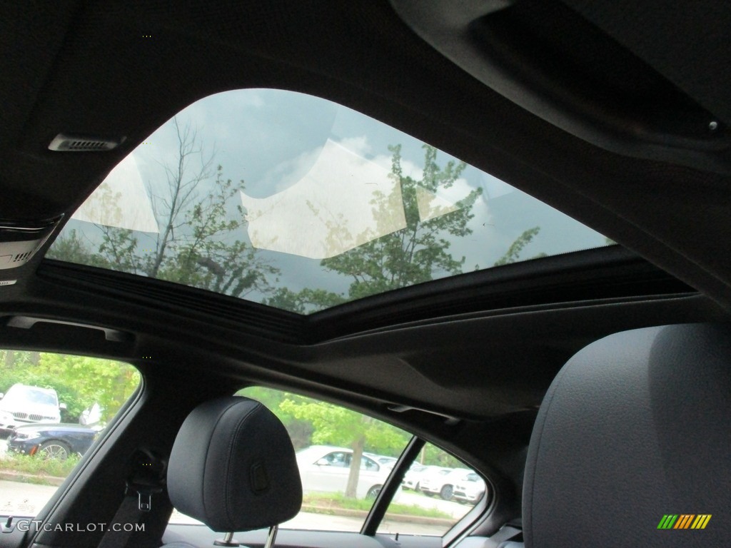 2018 5 Series 540i xDrive Sedan - Glacier Silver Metallic / Black photo #11