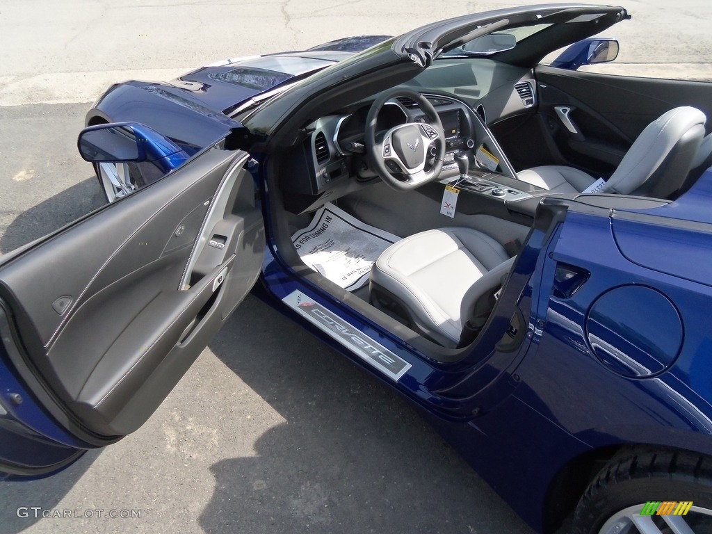 2019 Corvette Stingray Convertible - Admiral Blue Metallic / Gray photo #14