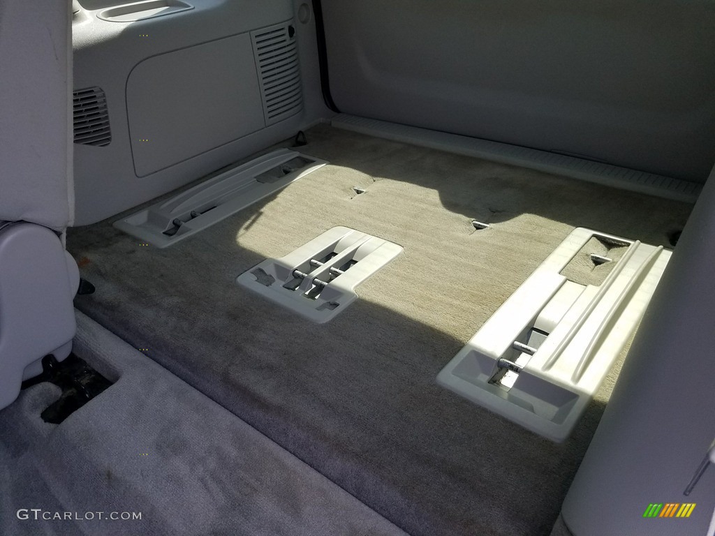 2010 Tahoe LT 4x4 - Sheer Silver Metallic / Light Titanium/Dark Titanium photo #46