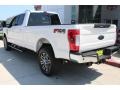 Oxford White - F350 Super Duty Lariat Crew Cab 4x4 Photo No. 6