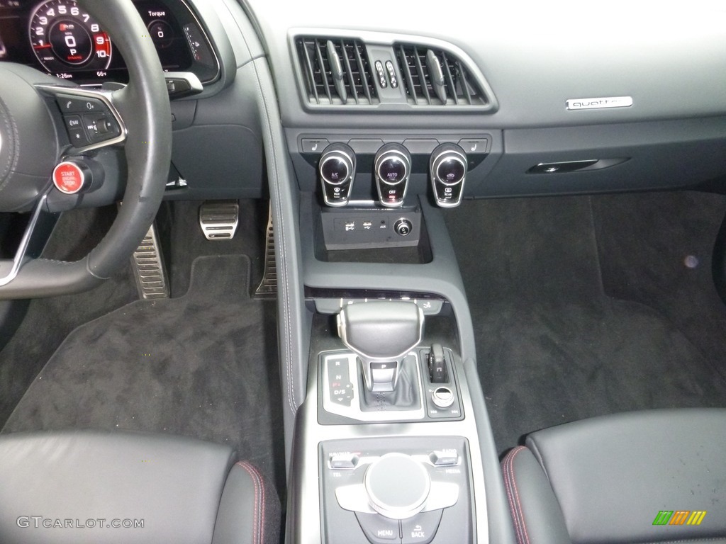 2017 R8 V10 - Suzuka Gray Metallic / Black/Express Red Stitching photo #21