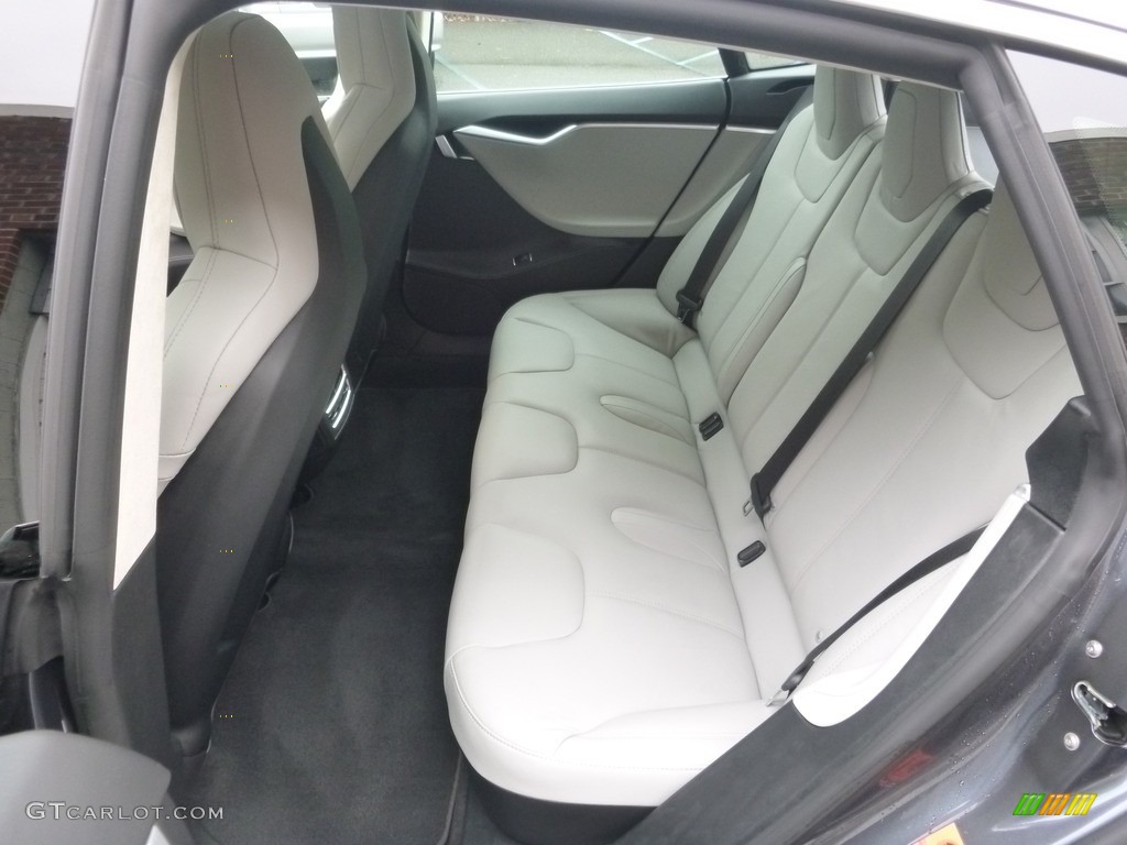 Gray Interior 2016 Tesla Model S 90D Photo #127245061