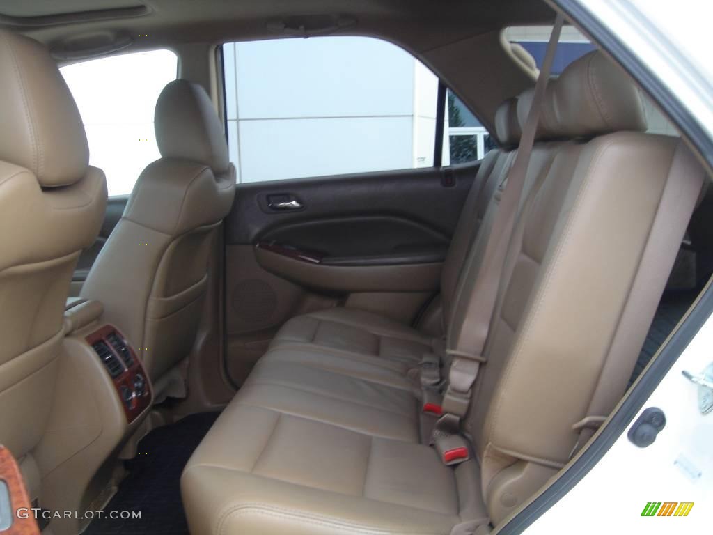 2005 MDX  - Taffeta White / Saddle photo #11
