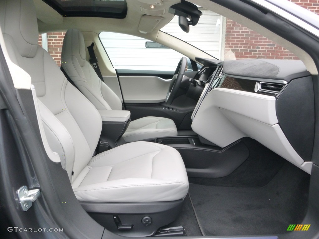 2016 Tesla Model S 90D Front Seat Photos