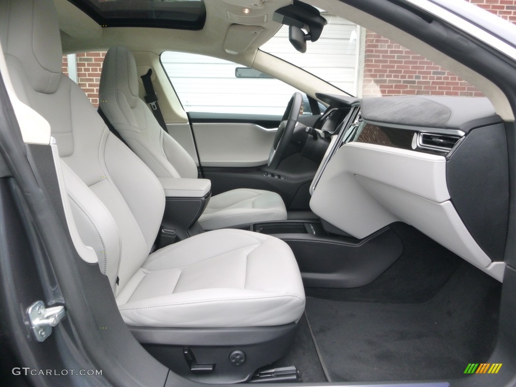 2016 Tesla Model S 90D Front Seat Photo #127245316