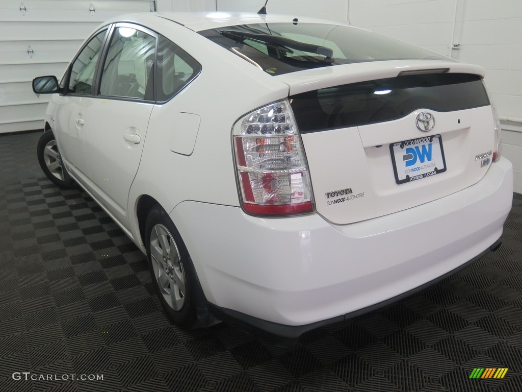 2006 Prius Hybrid - Super White / Gray photo #8