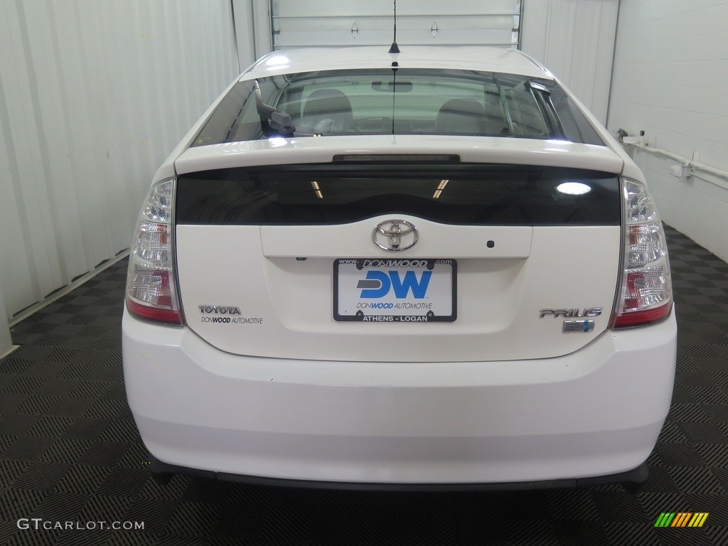 2006 Prius Hybrid - Super White / Gray photo #9