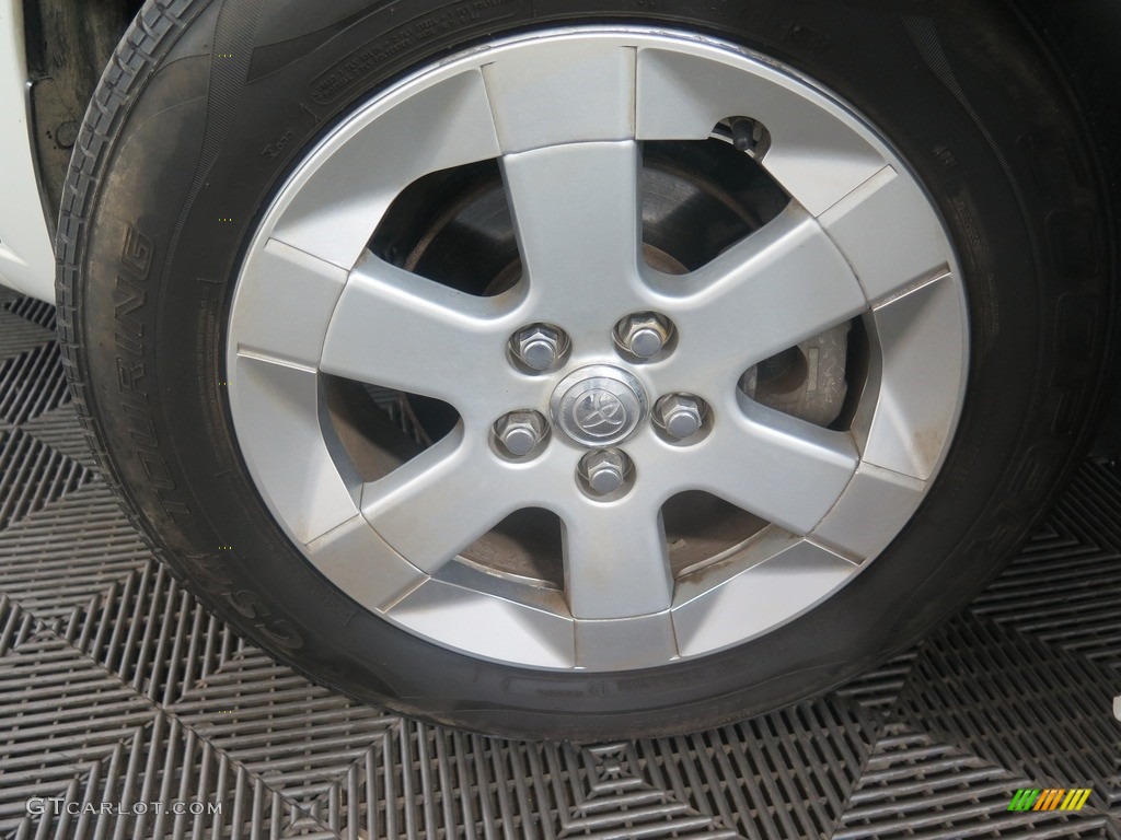 2006 Prius Hybrid - Super White / Gray photo #22