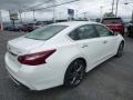 2018 Pearl White Nissan Altima 3.5 SL  photo #4