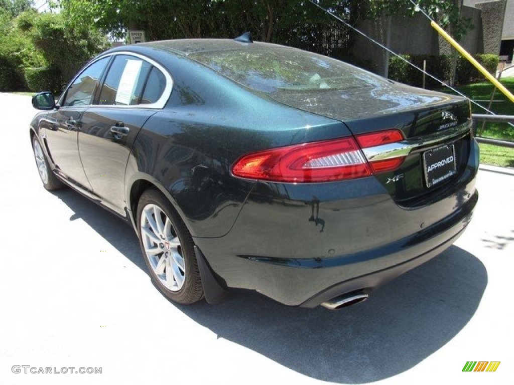 2015 XF 2.0T Premium - British Racing Green Metallic / Dove/Warm Charcoal photo #2
