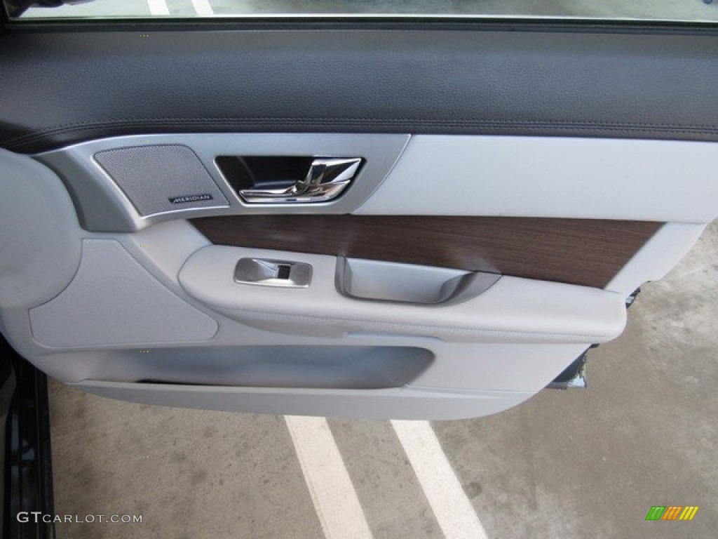 2015 XF 2.0T Premium - British Racing Green Metallic / Dove/Warm Charcoal photo #22