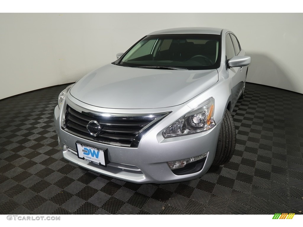 2015 Altima 2.5 S - Brilliant Silver / Charcoal photo #9