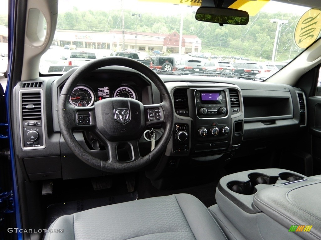 2017 1500 Express Quad Cab 4x4 - Blue Streak Pearl / Black/Diesel Gray photo #13