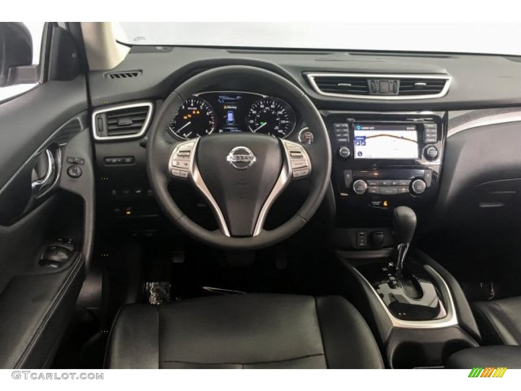 2015 Rogue SL - Brilliant Silver / Charcoal photo #4