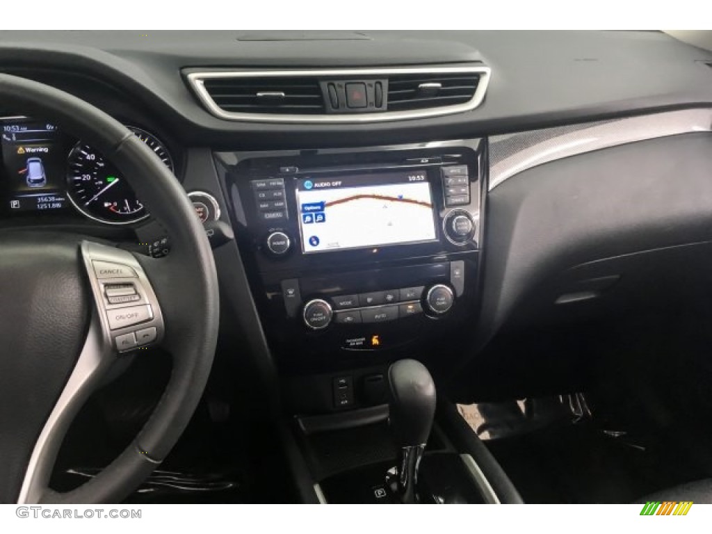 2015 Rogue SL - Brilliant Silver / Charcoal photo #5