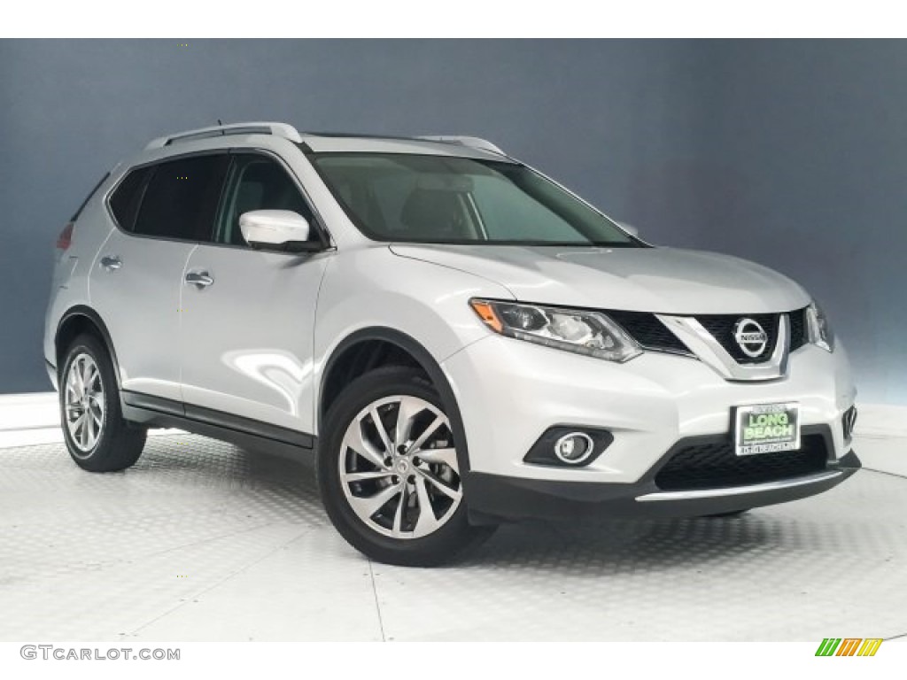 2015 Rogue SL - Brilliant Silver / Charcoal photo #12